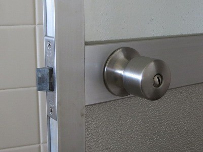 浴室のノブ・レバー錠の交換　宜野湾市