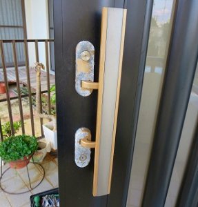 玄関のカギが調子悪い　MIWA GAA2 ケース交換（中城村）