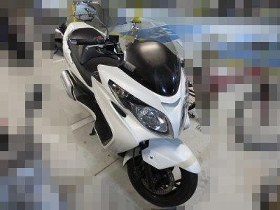 スズキ スカイウェイブ タイプS メットインに鍵閉じ込め 北中城村