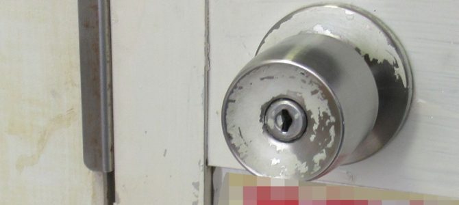 新しいノブに交換　宜野湾市