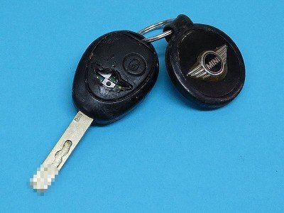 BMW MINI ミニ キーレス ボタン破れ ケース交換