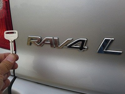 RAV4　L　ロゴ