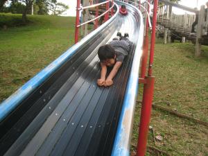 ヘッドスライディング