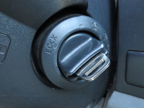 日産　キューブ　鍵完成